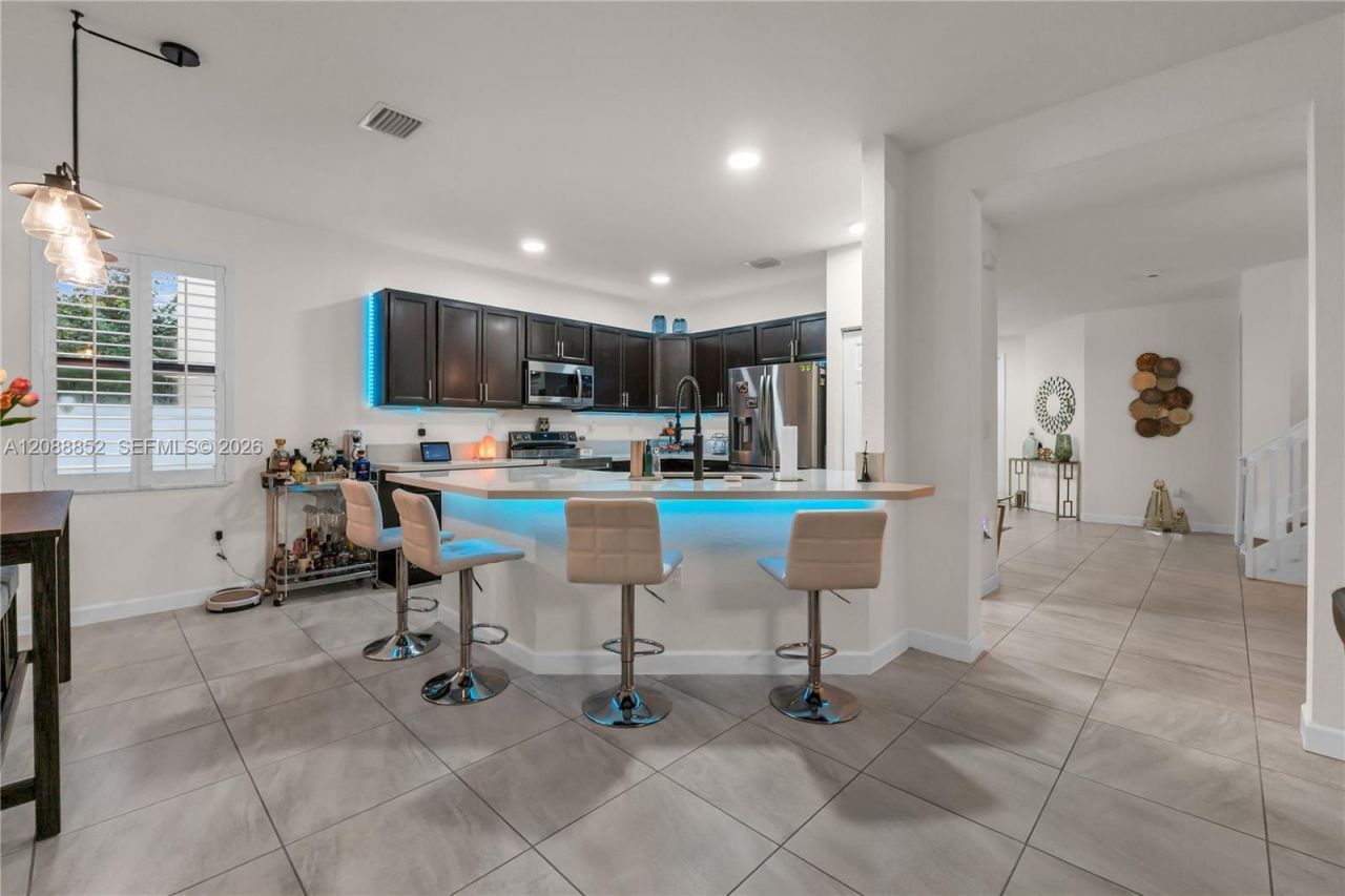 3573 W 106th Ter , Hialeah, FL 33018 Photo