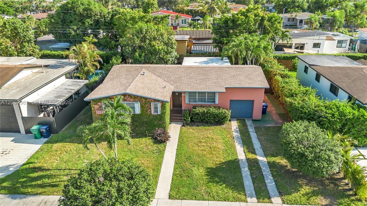 7970 SW 17th St , Miami, FL 33155 Photo