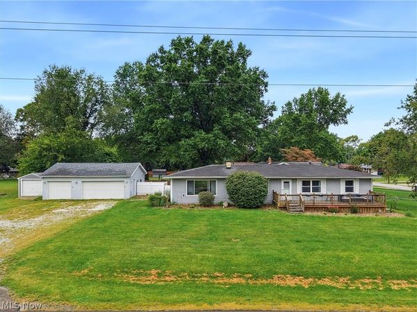 270 Magua Drive , Akron, OH 44319