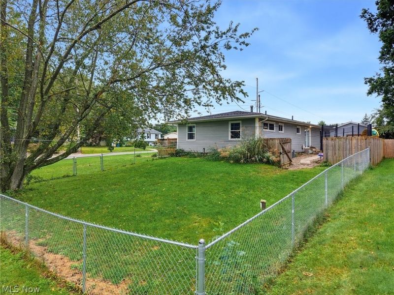 270 Magua Drive, Akron, OH 44319 Photo 6