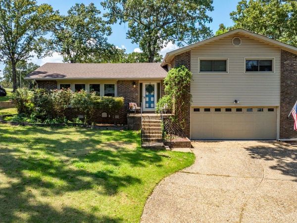 45 Greenview Circle, Sherwood, AR 72120
