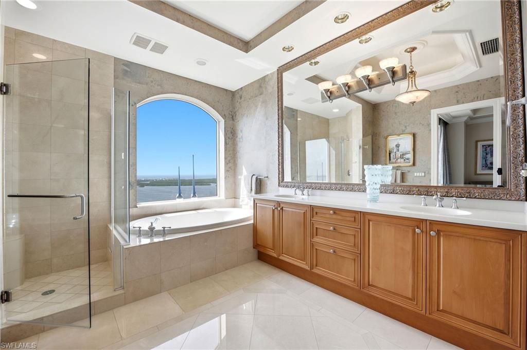4731 Bonita Bay Blvd, Unit PH301, Bonita Springs, FL 34134 Photo