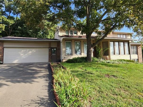 17604 W 67th Terrace, Shawnee, KS 66217
