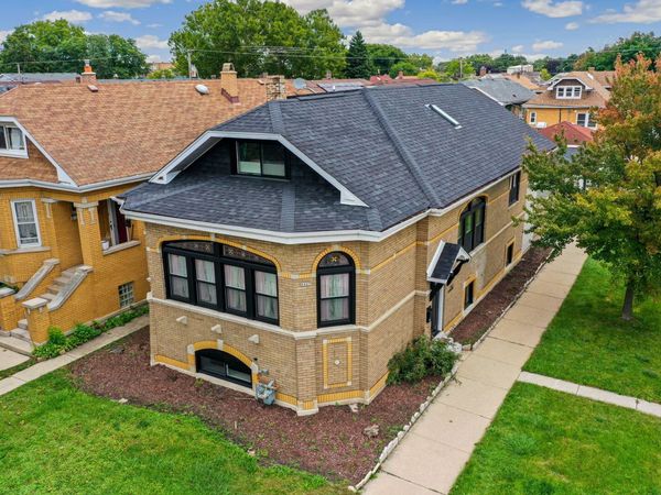2447 Oak Park Avenue, Berwyn, IL 60402