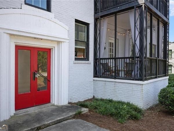 88 Peachtree Memorial Drive NW, Unit 2, Atlanta, GA 30309