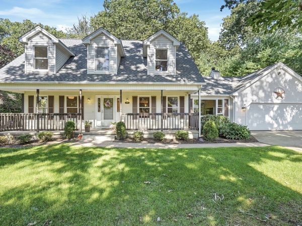 690 Converse Street, Longmeadow, MA 01106