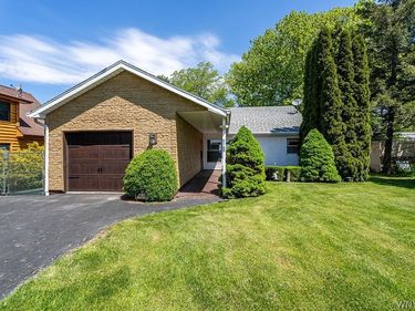 9165 Somerset Drive, Barker, NY 14012
