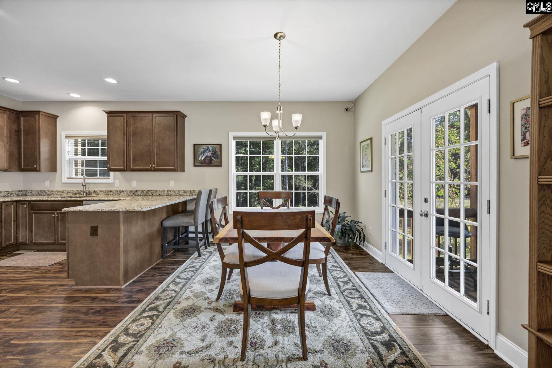 266 Middlefield Road  Photo 10