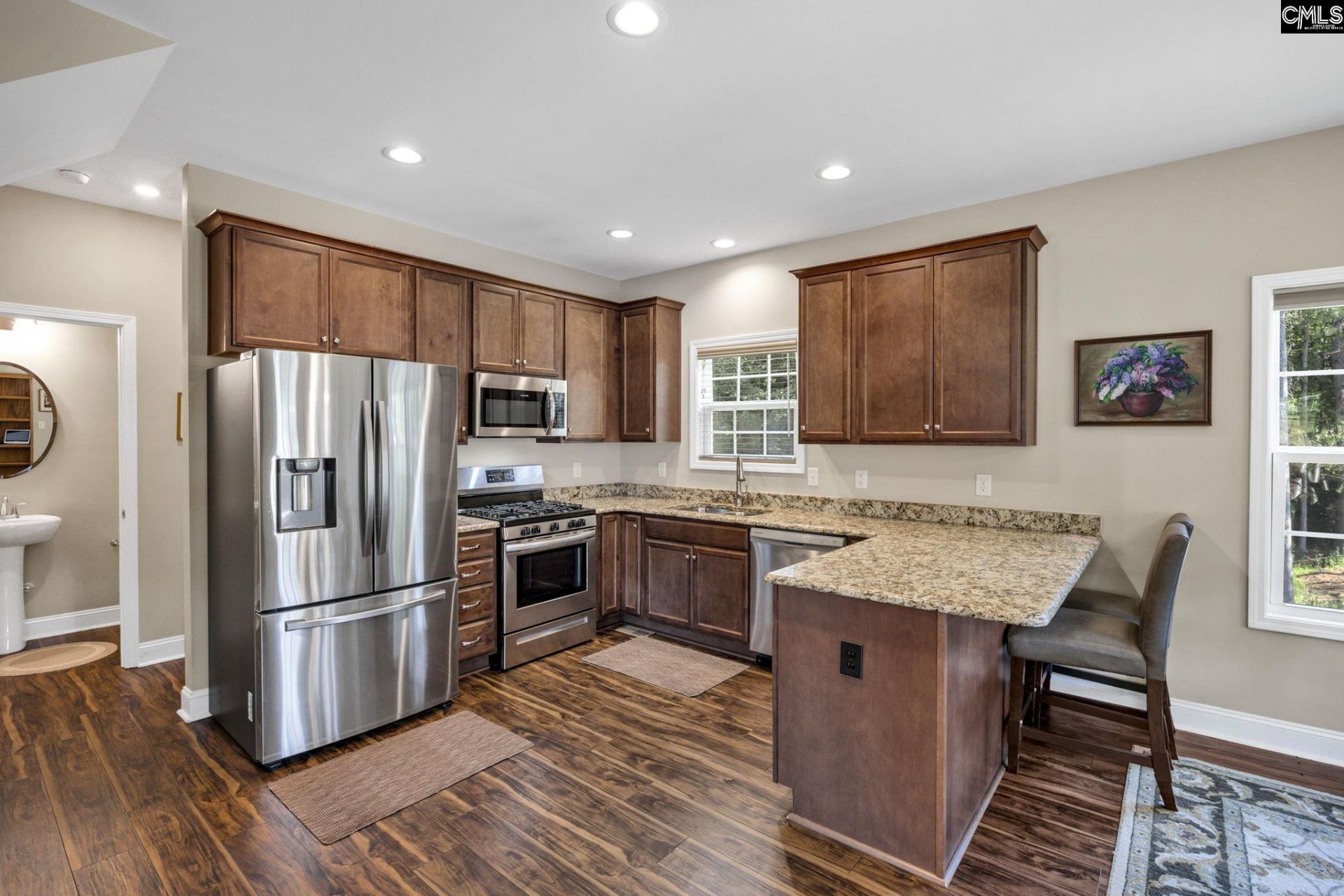 266 Middlefield Road  Photo 12