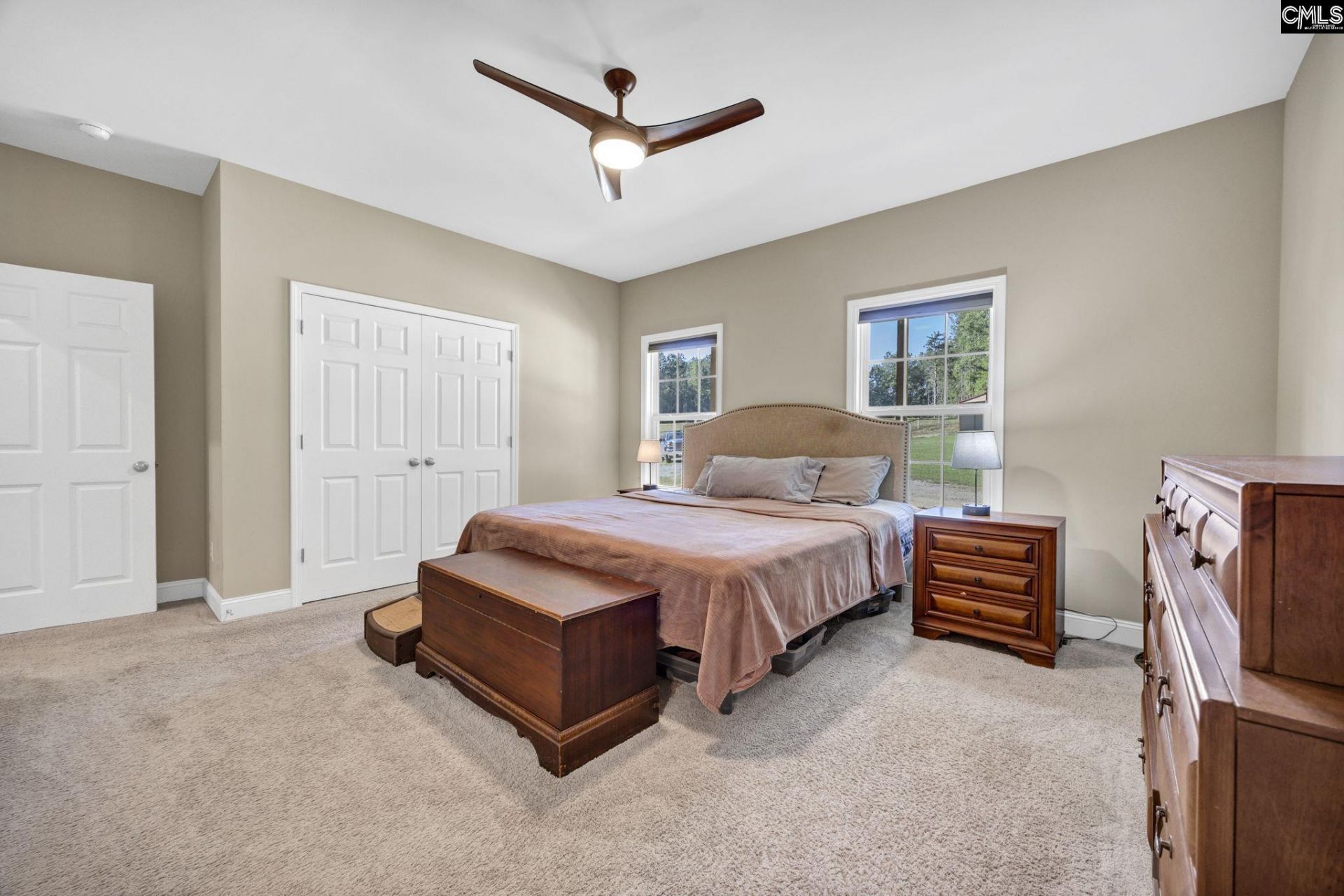 266 Middlefield Road  Photo 20