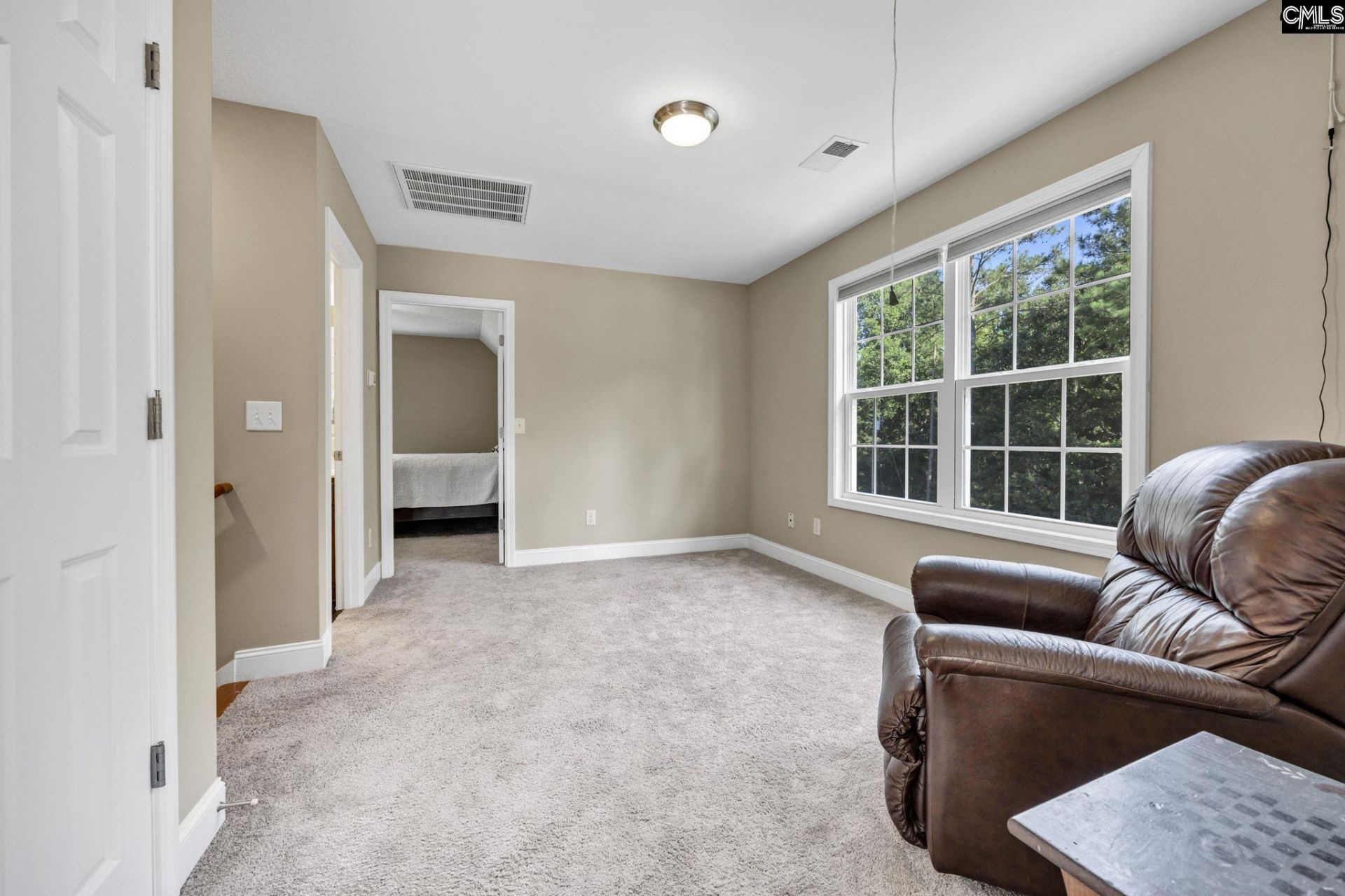 266 Middlefield Road  Photo 29