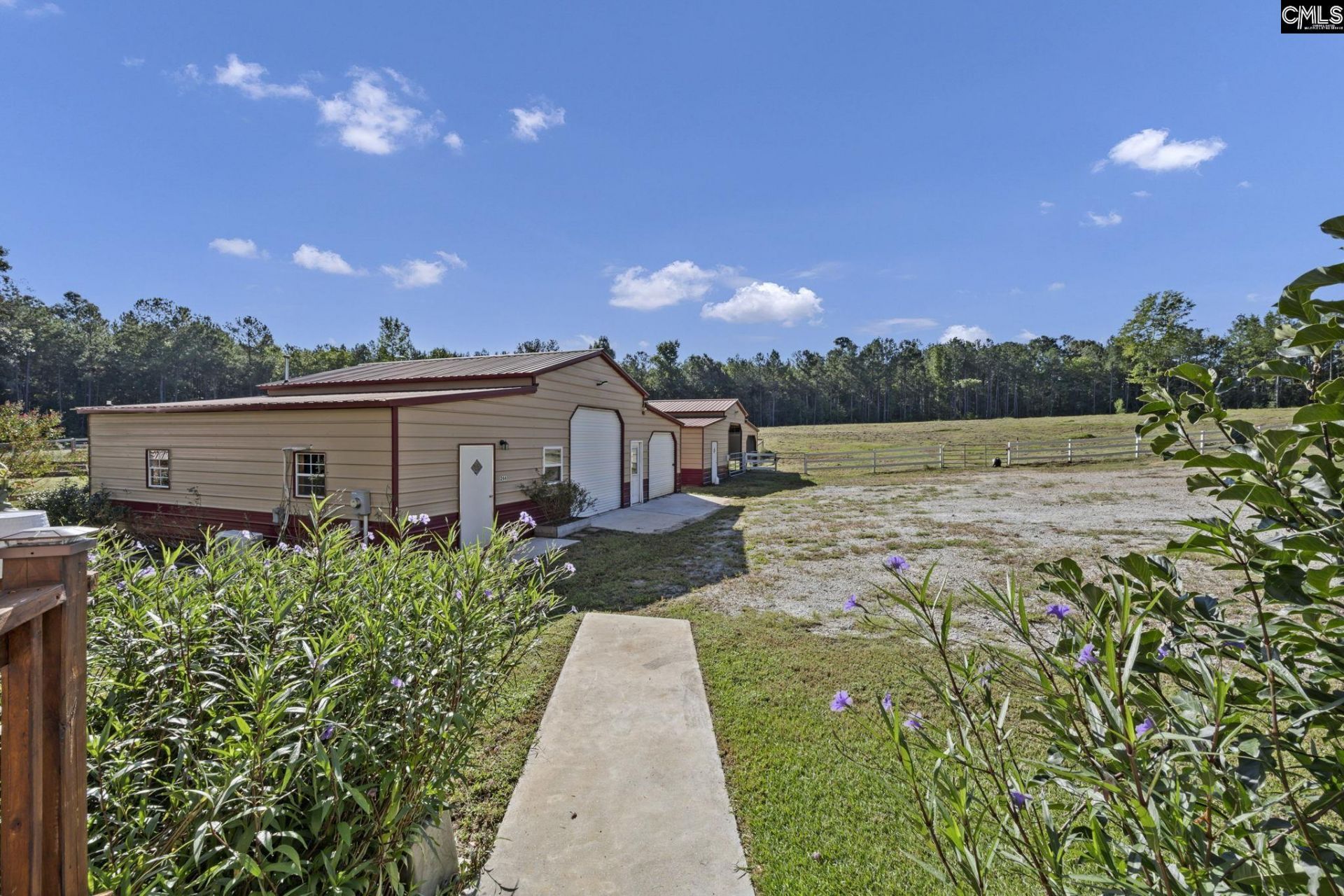266 Middlefield Road  Photo 38