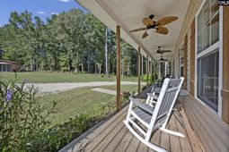 266 Middlefield Road  photo 4