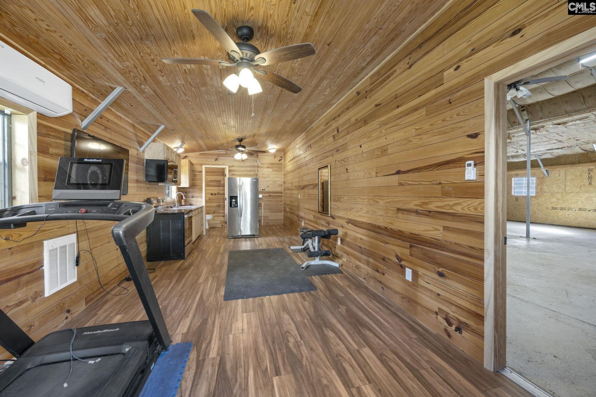 266 Middlefield Road  Photo 40