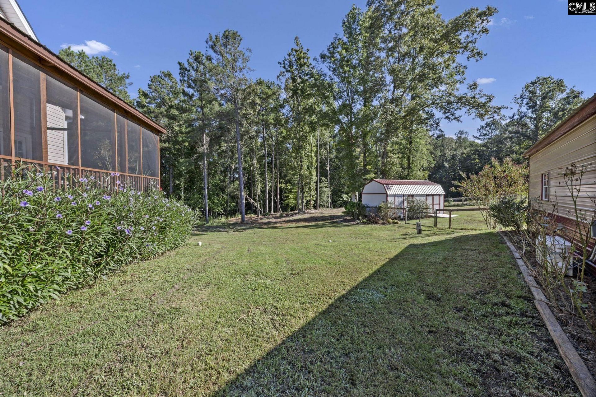 266 Middlefield Road  Photo 55