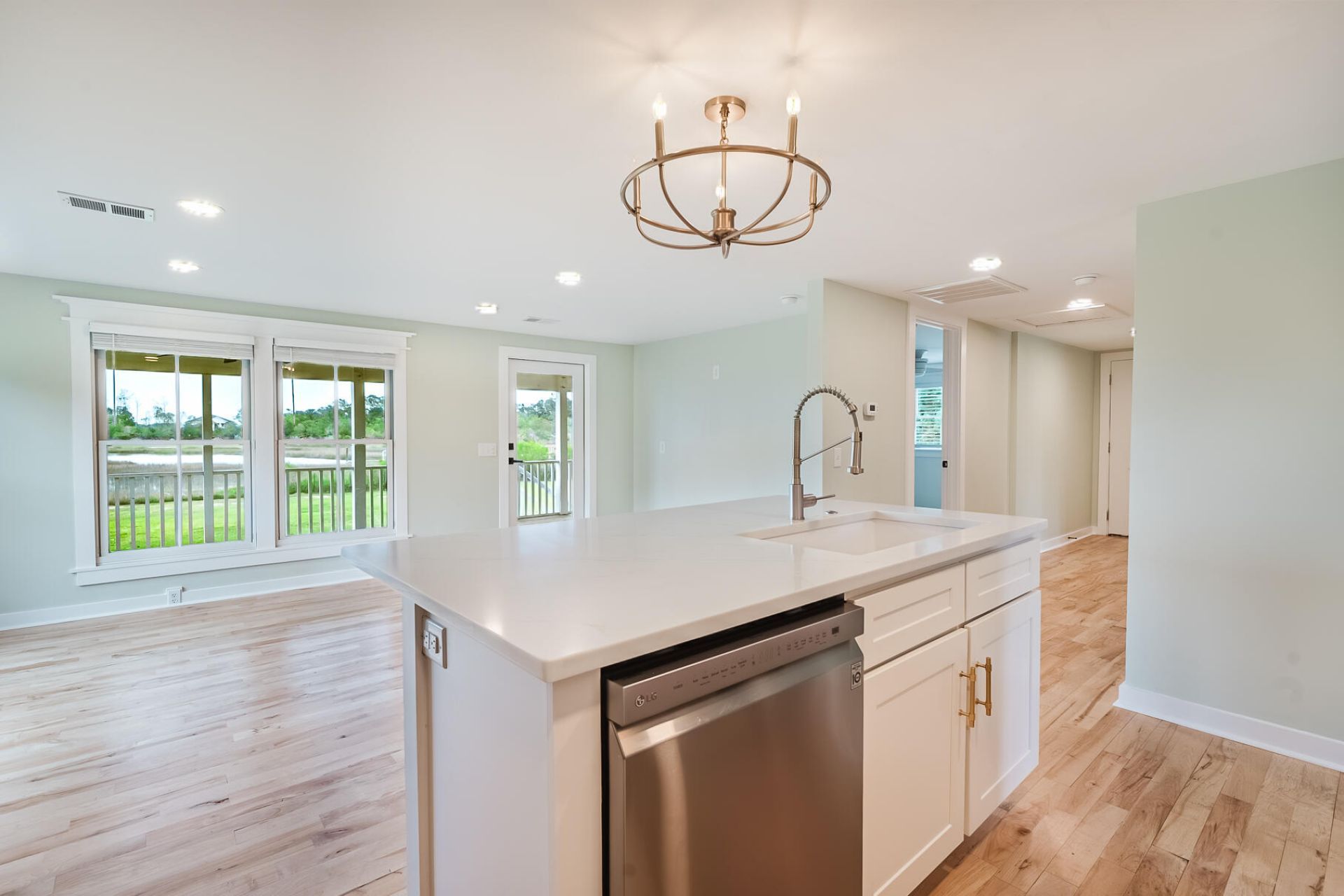 1269 River Road Photo 10