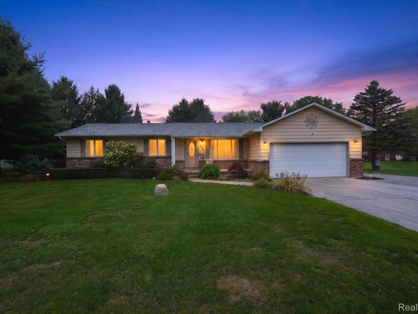 4484 Stacy Court, Vienna Township, Mi 48420