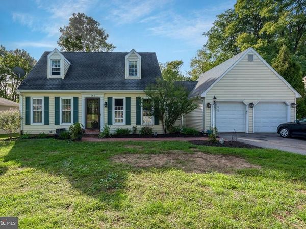 140 FRYSVILLE ROAD, YORK, PA 17406