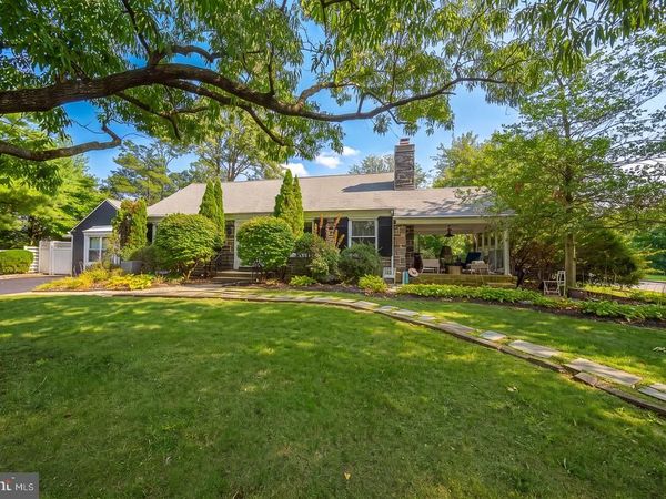 1022 CLOVER HILL ROAD , WYNNEWOOD, PA 19096
