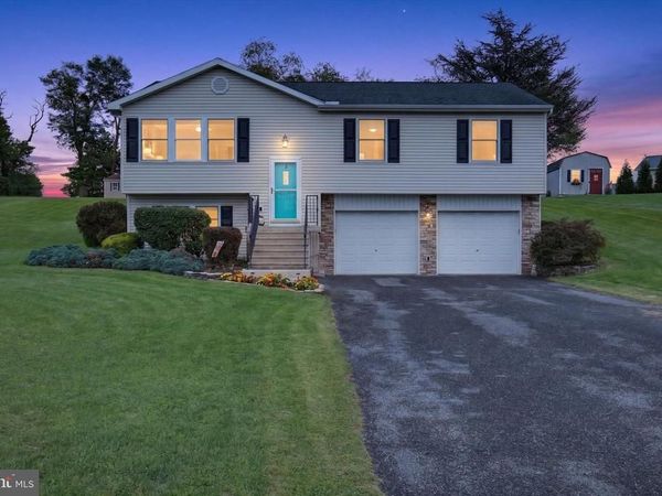 311 NEBINGER STREET, LEWISBERRY, PA 17339