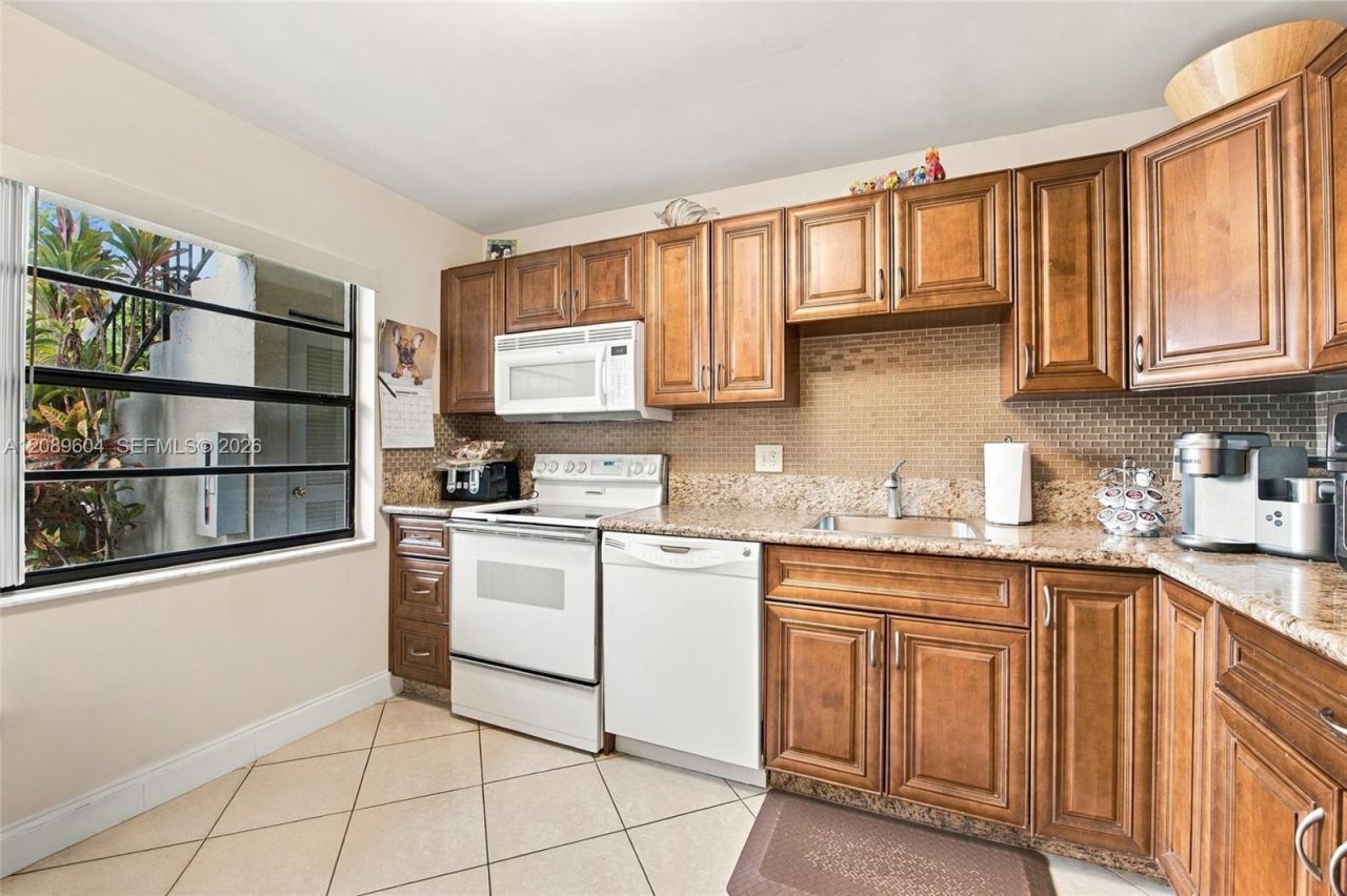 21529 Cypress Hammock Dr , Unit 35G, Boca Raton, FL 33428 Photo