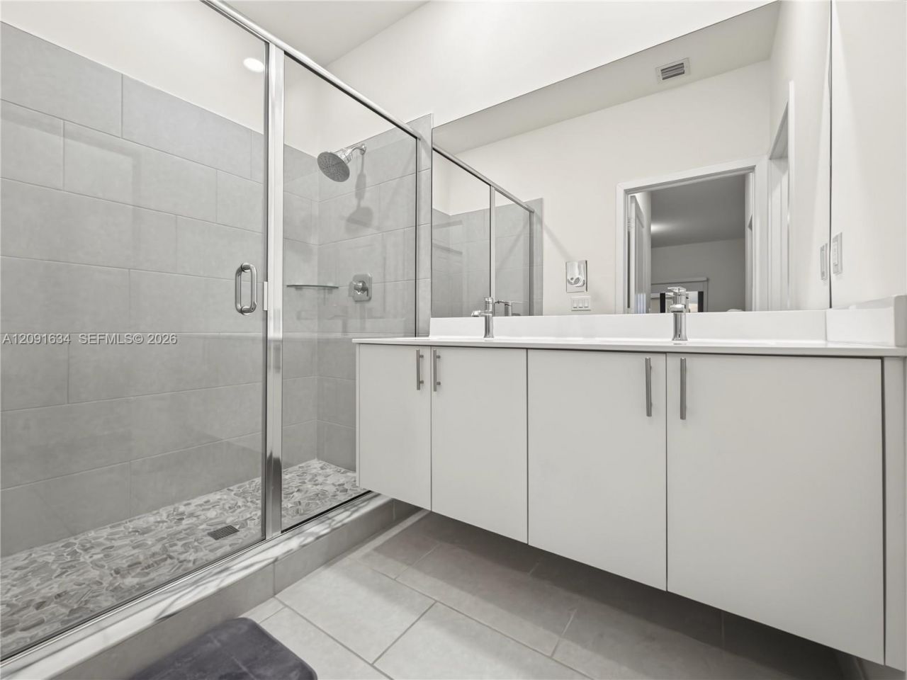 4278 NW 82nd Ave, Doral, FL 33166 Photo