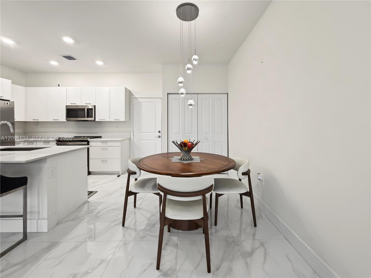 4278 NW 82nd Ave, Doral, FL 33166 Photo