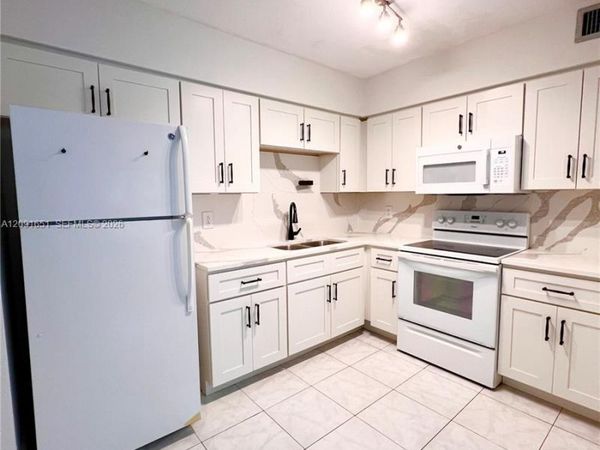 260 NW 19th St , Unit 0270, Boca Raton, FL 33432
