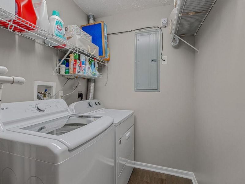 1804 Ashley Court, Unit 302, Florence, KY 41042 Photo 16