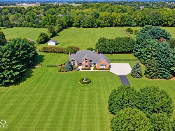 6274 W Stones Crossing Road, Greenwood, IN 46143