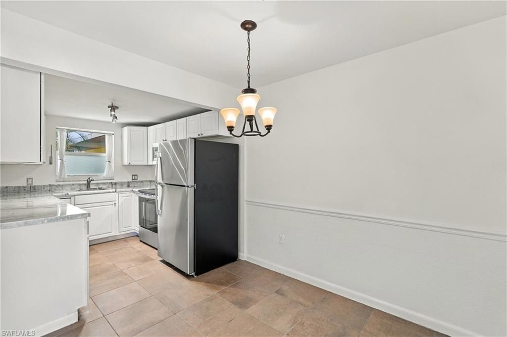 4290 Gulfstream Dr, Unit 5, Naples, FL 34112 Photo
