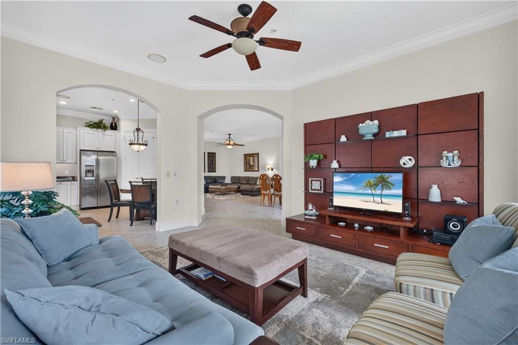 3177 Aviamar Cir, Unit 202, Naples, FL 34114 Photo