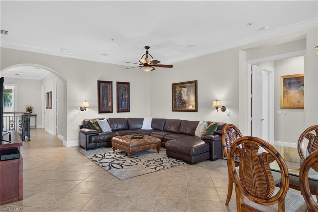 3177 Aviamar Cir, Unit 202, Naples, FL 34114 Photo