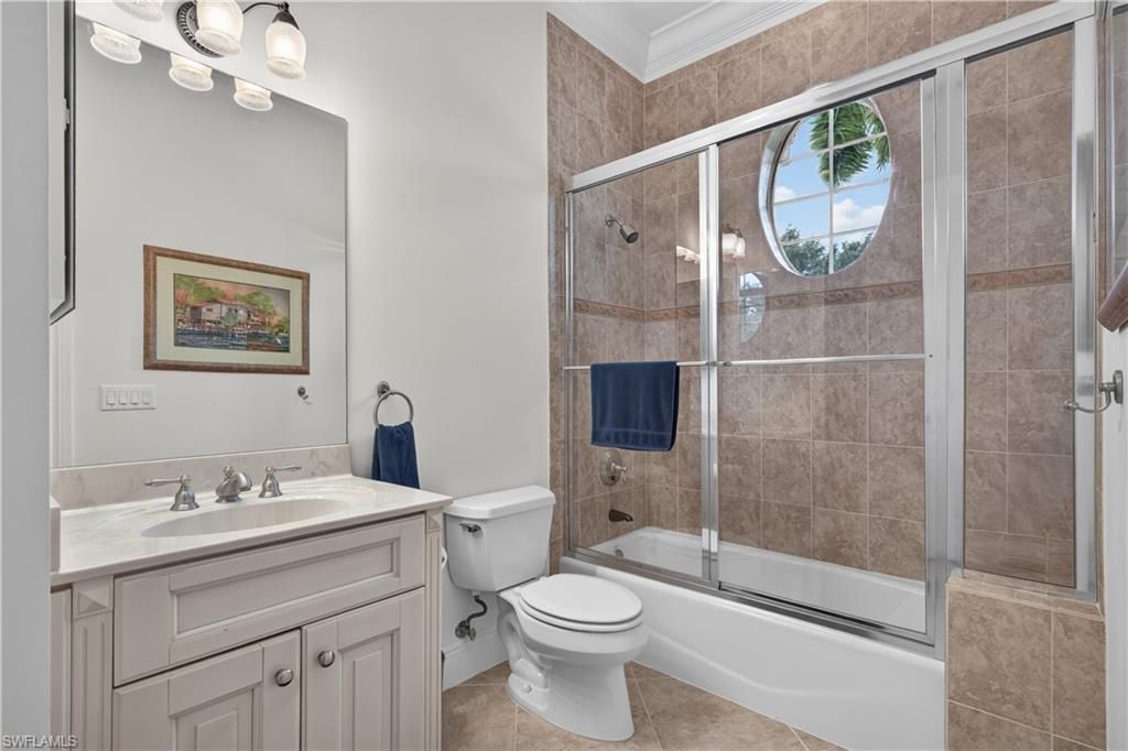 3177 Aviamar Cir, Unit 202, Naples, FL 34114 Photo