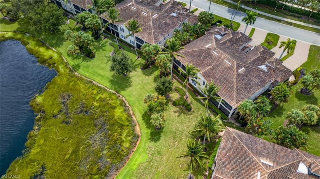 3177 Aviamar Cir, Unit 202, Naples, FL 34114 Photo