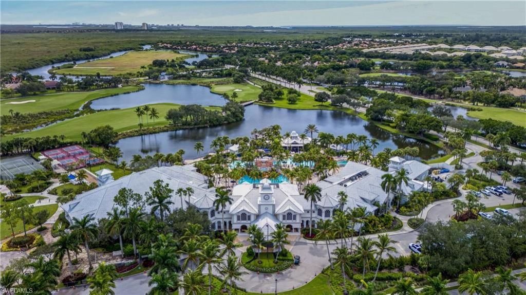 3177 Aviamar Cir, Unit 202, Naples, FL 34114 Photo