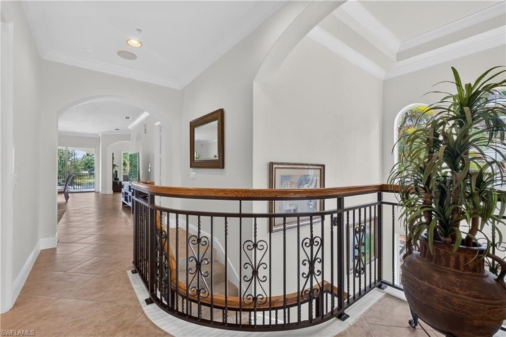 3177 Aviamar Cir, Unit 202, Naples, FL 34114 Photo