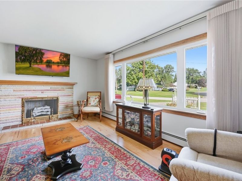 3861 Timber Lane, Youngstown, OH 44511 Photo 3