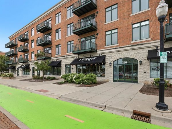 160 S River Street , Unit 409, Aurora, IL 60506