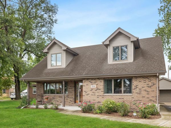 7024 Garden Lane, Bridgeview, IL 60455