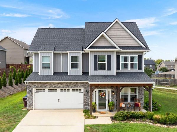 1172 Aspen Glen Drive, Alcoa, TN 37701