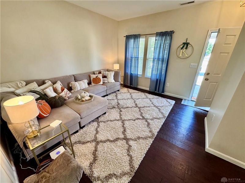 4303 Hunting Hawk Drive, Turtlecreek Township, OH 45036 Photo 5