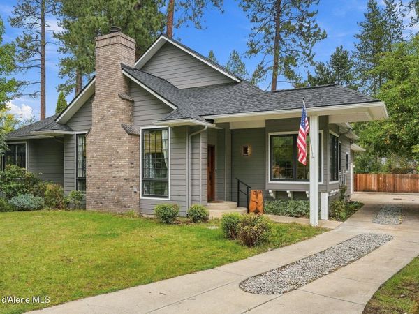 501 S Riverside Harbor Dr, Post Falls, ID 83854