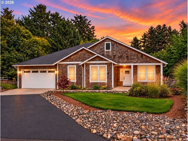 741 CREEKSIDE DR, Gearhart, OR 97138
