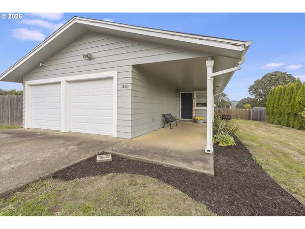 320 SW IVY ST, Willamina, OR 97396