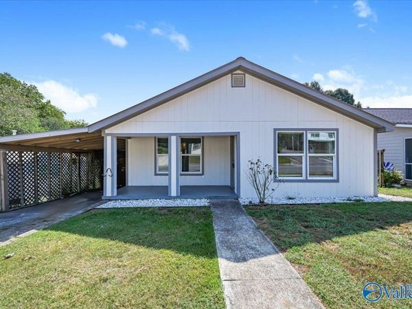 1629 Obrig Avenue, Guntersville, AL 35976
