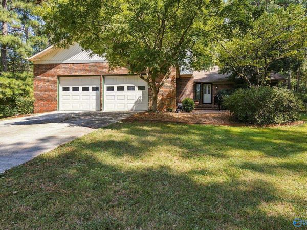 4410 Dogwood Drive SW, Decatur, AL 35603