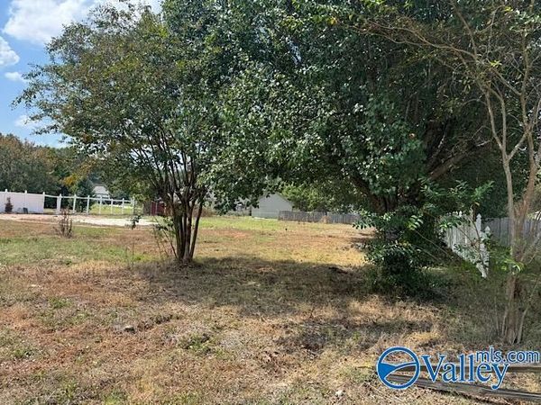 26815 Thomas Edward Drive, Athens, AL 35613
