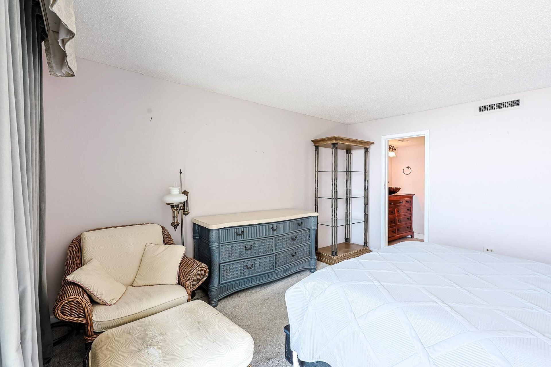 100 Ocean Creek Dr. Photo 14