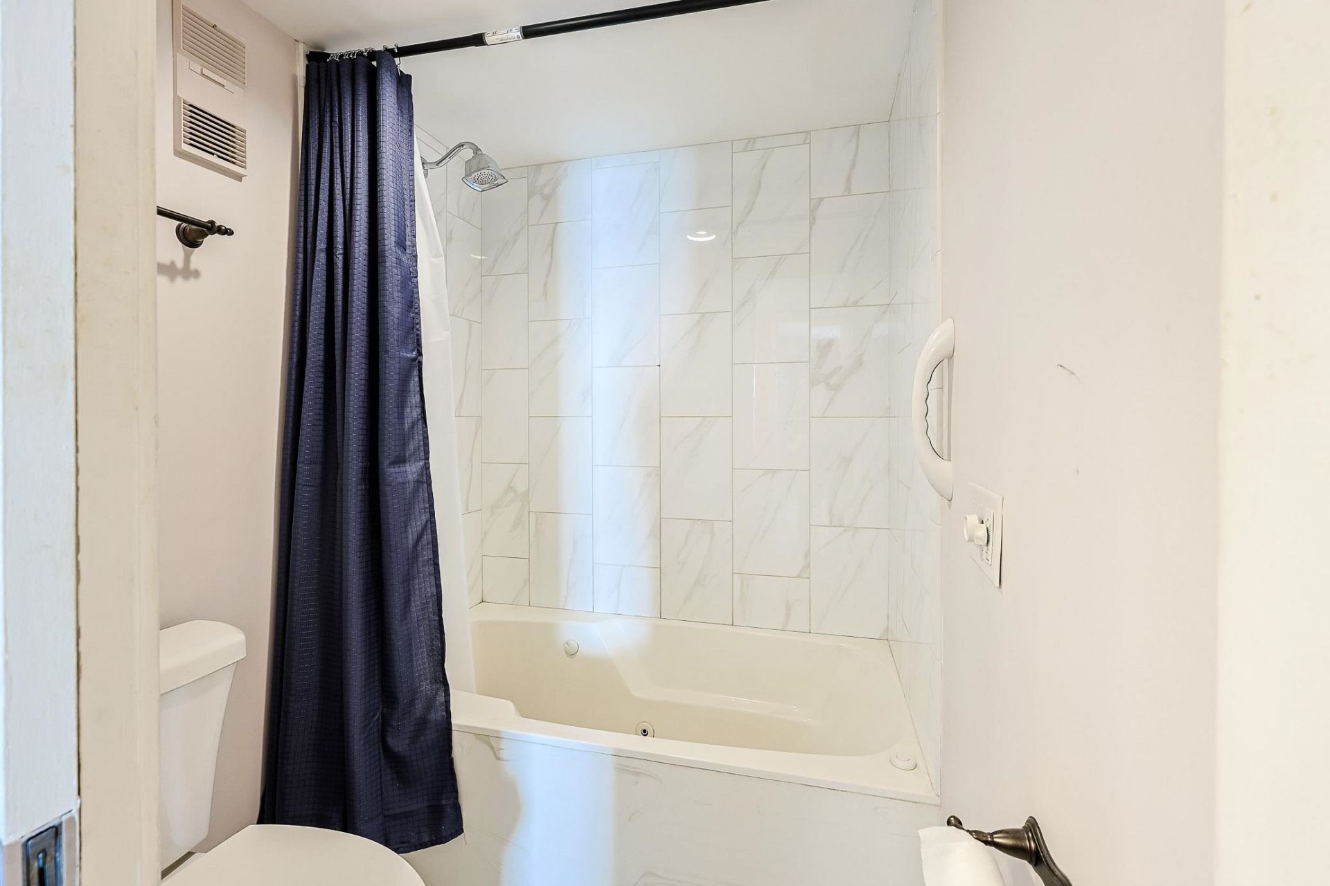 100 Ocean Creek Dr. Photo 16